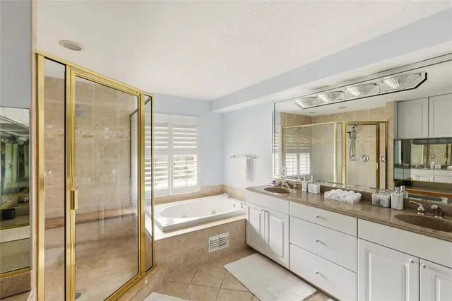 $1,790,000 | 557 Venice Lane, Sarasota, FL 34242