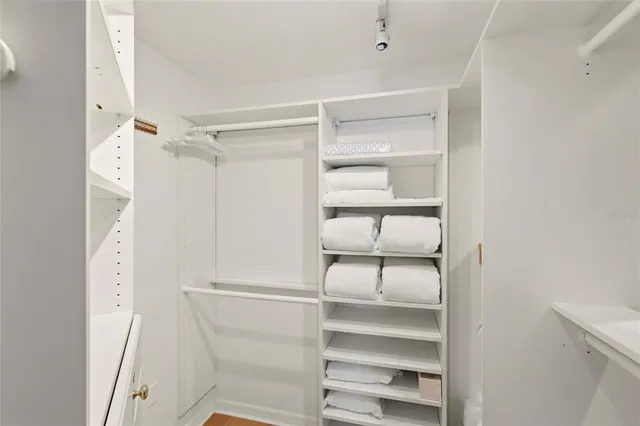 $1,790,000 | 557 Venice Lane, Sarasota, FL 34242