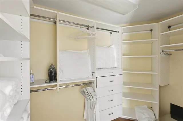 $1,790,000 | 557 Venice Lane, Sarasota, FL 34242