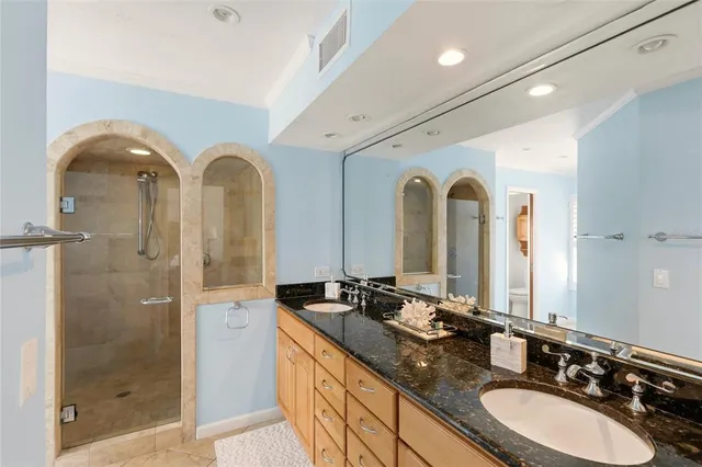 $1,790,000 | 557 Venice Lane, Sarasota, FL 34242