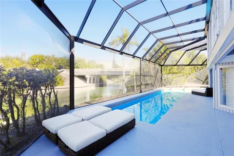 a picture of a wall with a white wall