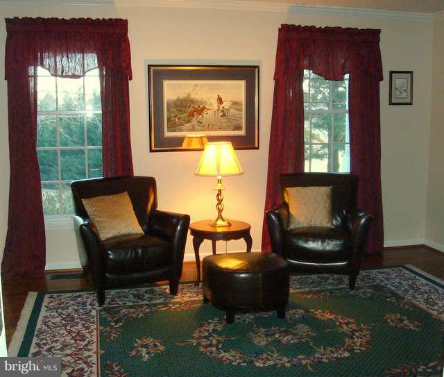12911 Fork Road Baldwin, MD 21013 - Photo 14 of 30 Living Room