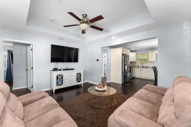 $240,000 | 502 Royal Avenue, Grand Prairie, TX 75051