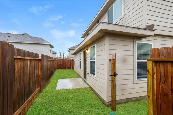 $2,160 | 8627 Doris Oaks Circle, Houston, TX 77028