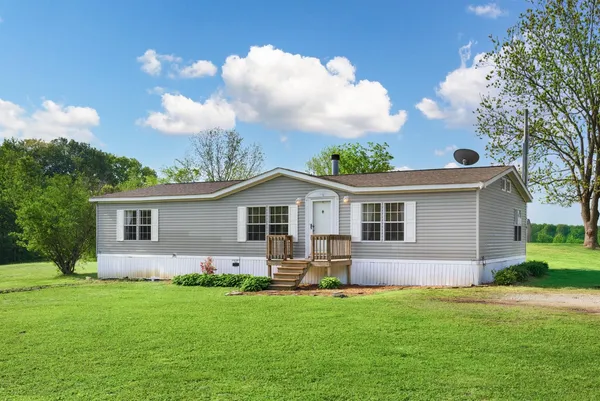 $229,900 | 2765 Thorpe Drive, Mason, TN 38049