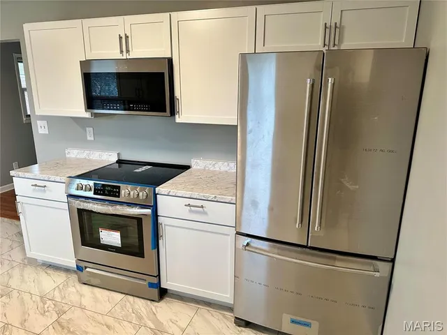 $1,595 | 30 West Marietta Place, Alton, IL 62002