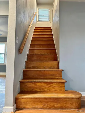 $1,595 | 30 West Marietta Place, Alton, IL 62002