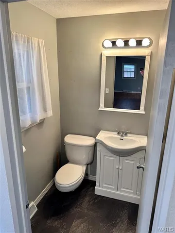 $1,595 | 30 West Marietta Place, Alton, IL 62002