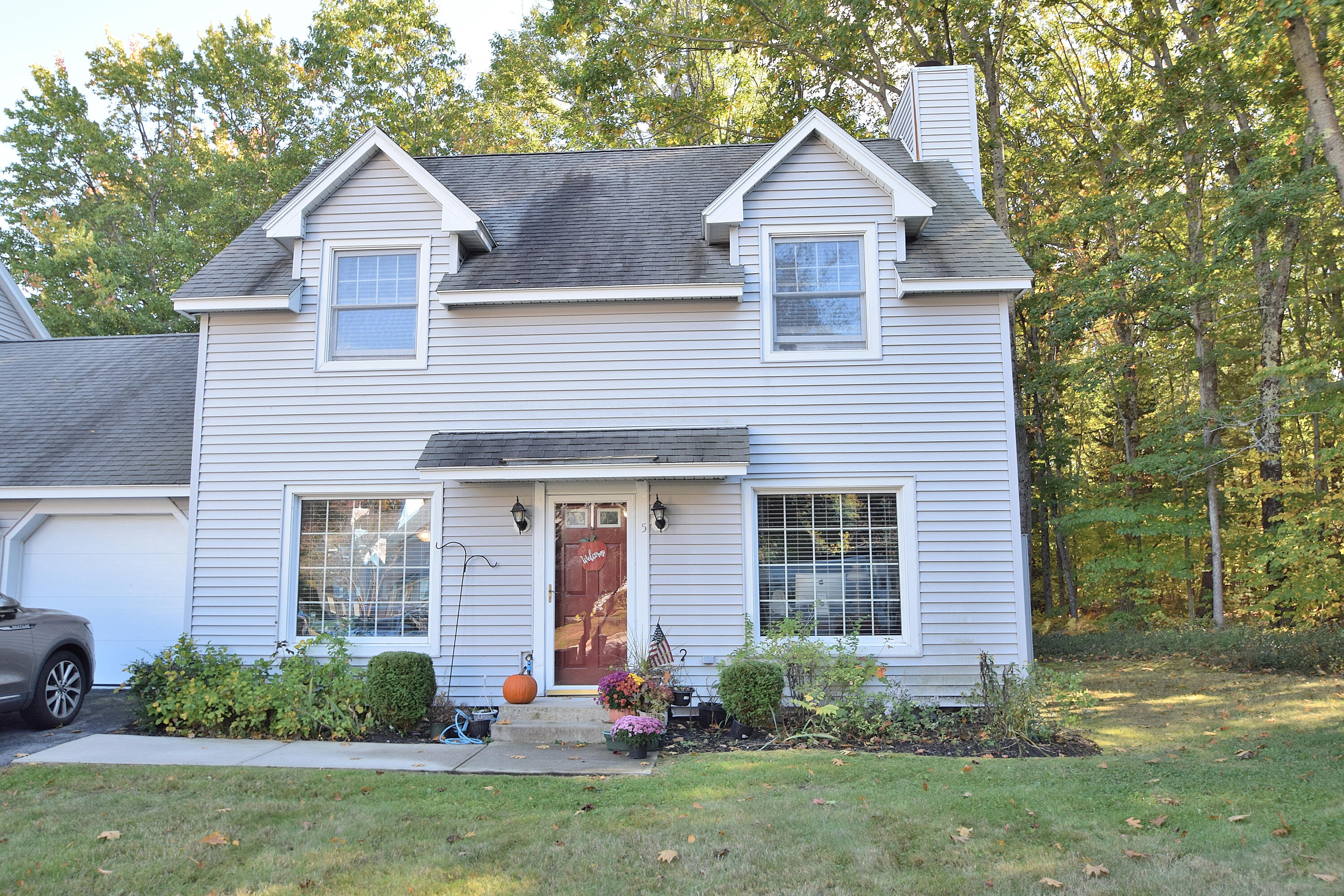 29 Old Orchard Road, Unit 5 Saco, ME 04072 - Photo 1 of 41 DSC_0183