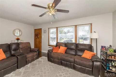 $235,000 | 7625 General Meade Lane, St. Louis, MO 63123