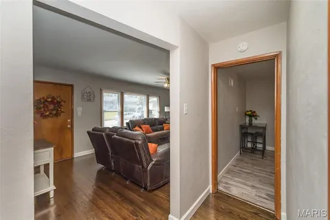 $235,000 | 7625 General Meade Lane, St. Louis, MO 63123