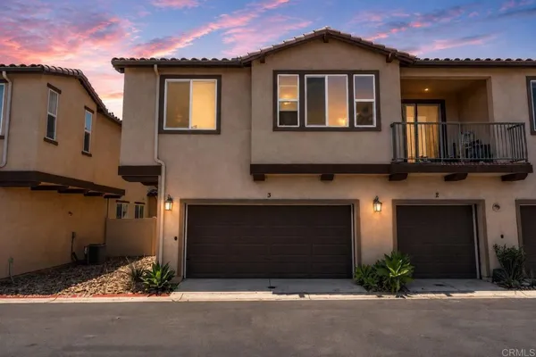 $729,000 | 1704 Cal Orchid Place, Unit 3, Chula Vista, CA 91913