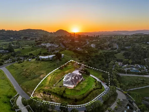 $1,800,000 | 4712 Briana Court, Fallbrook, CA 92028