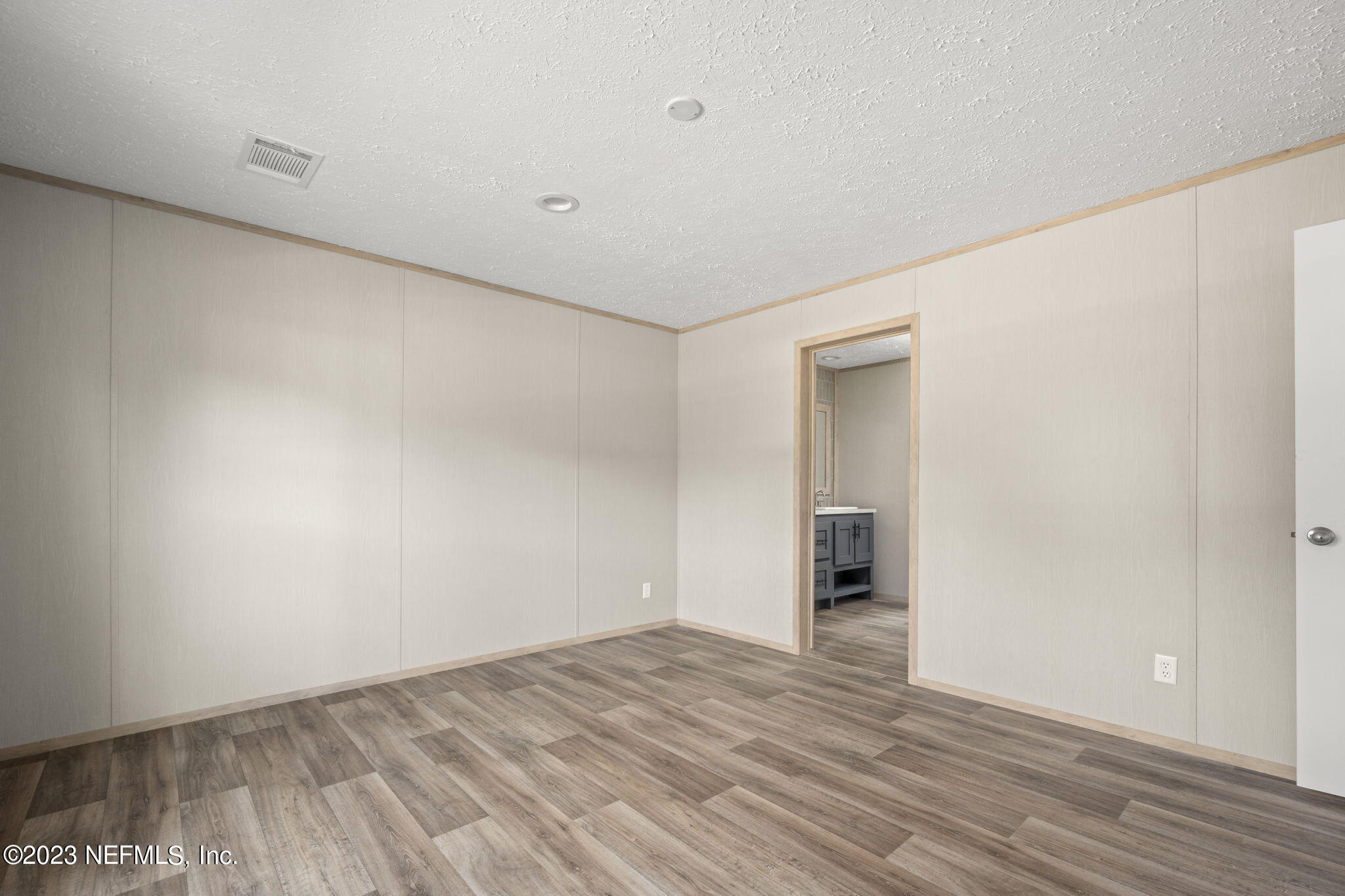300 Deer Run Road Satsuma, FL 32189 - Photo 8 of 33 300_DRR-26
