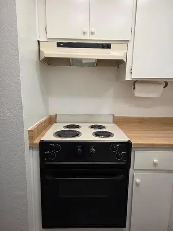 $3,500 | 2201 Monroe Street, Unit 301, Santa Clara, CA 95050