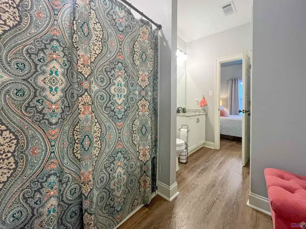 $216,900 | 9900 Country Club Drive, Unit 1D, Denham Springs, LA 70726