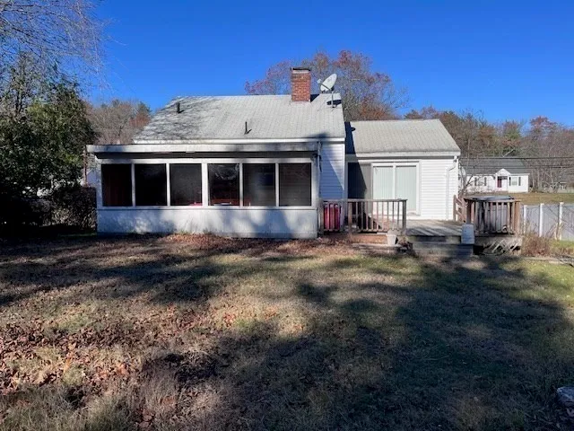 $475,000 | 126 Groton Road, Chelmsford, MA 01863