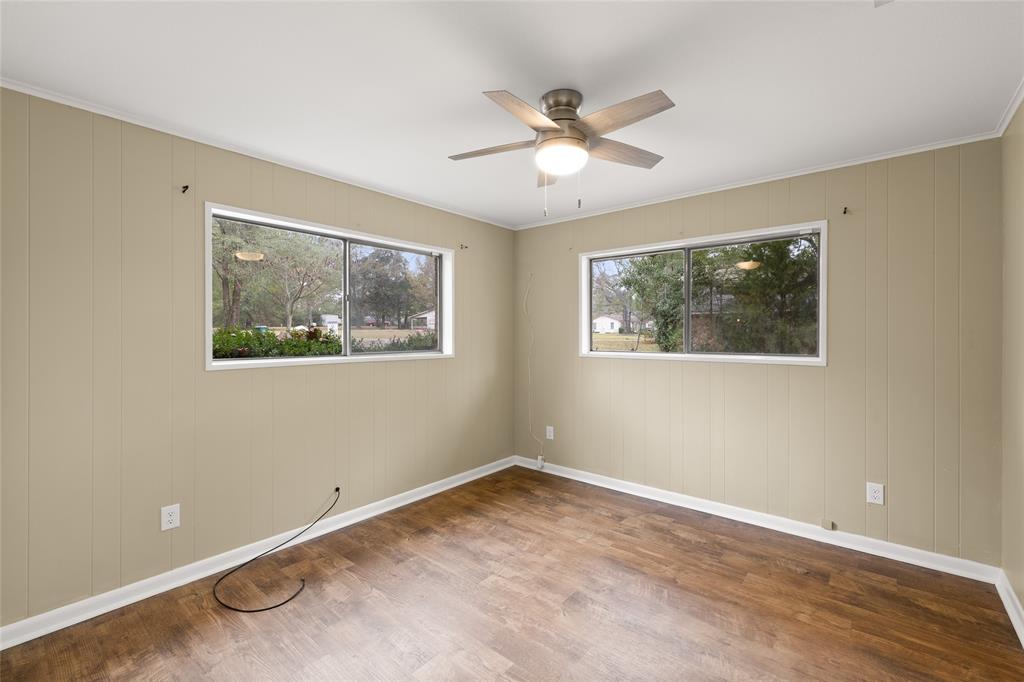 1621 Baseball Loop Diana, TX 75640 - Photo 22 of 38 a view of empty room with window
