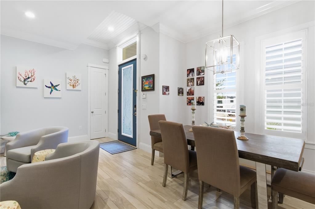 3919 Roberts Point Road Sarasota, FL 34242 - Photo 12 of 45