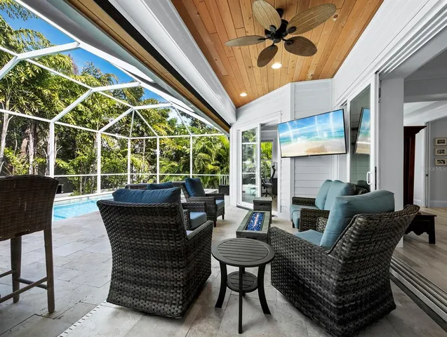 $2,300,000 | 3919 Roberts Point Road, Sarasota, FL 34242