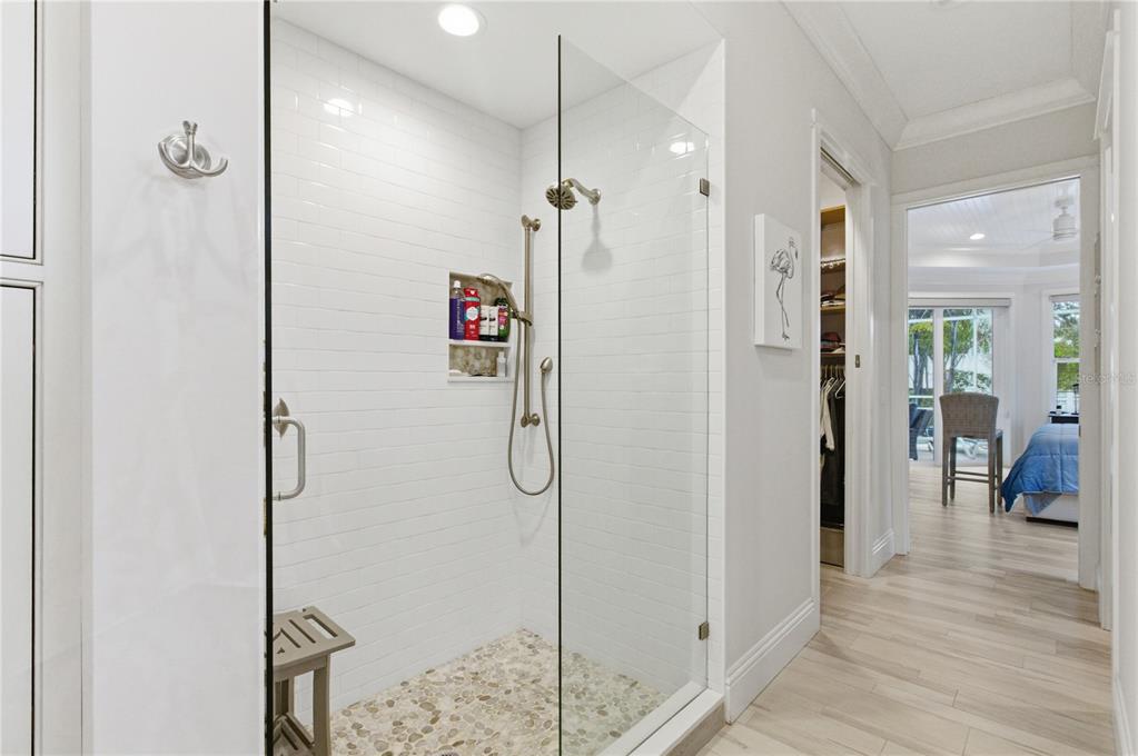 3919 Roberts Point Road Sarasota, FL 34242 - Photo 30 of 45