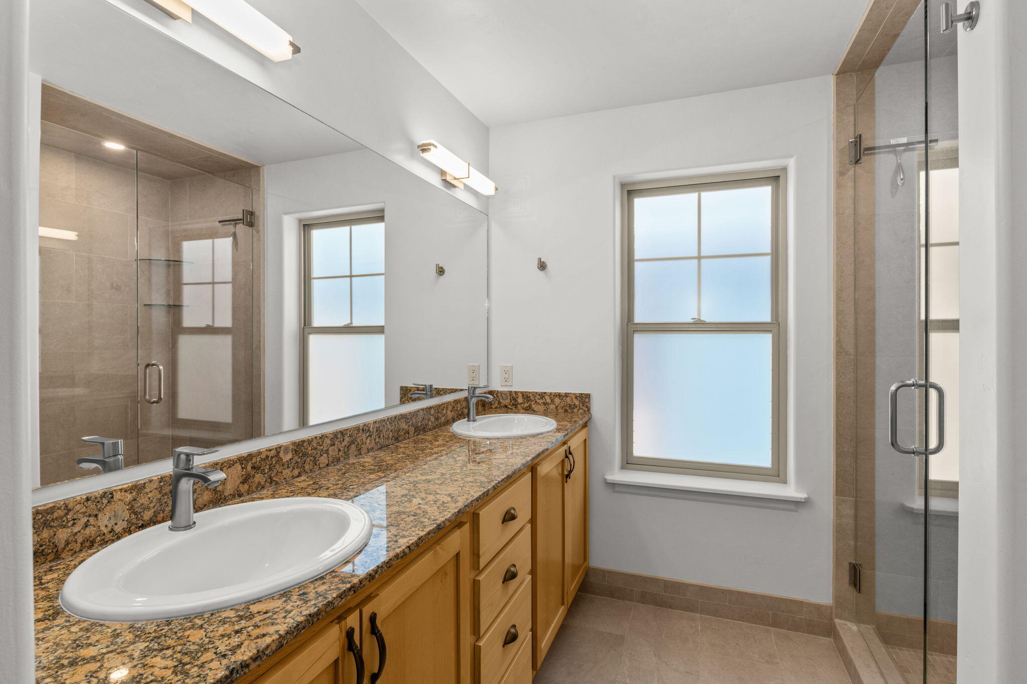 841 Heartland Way Hailey, ID 83333 - Photo 12 of 29 Primary Bathroom