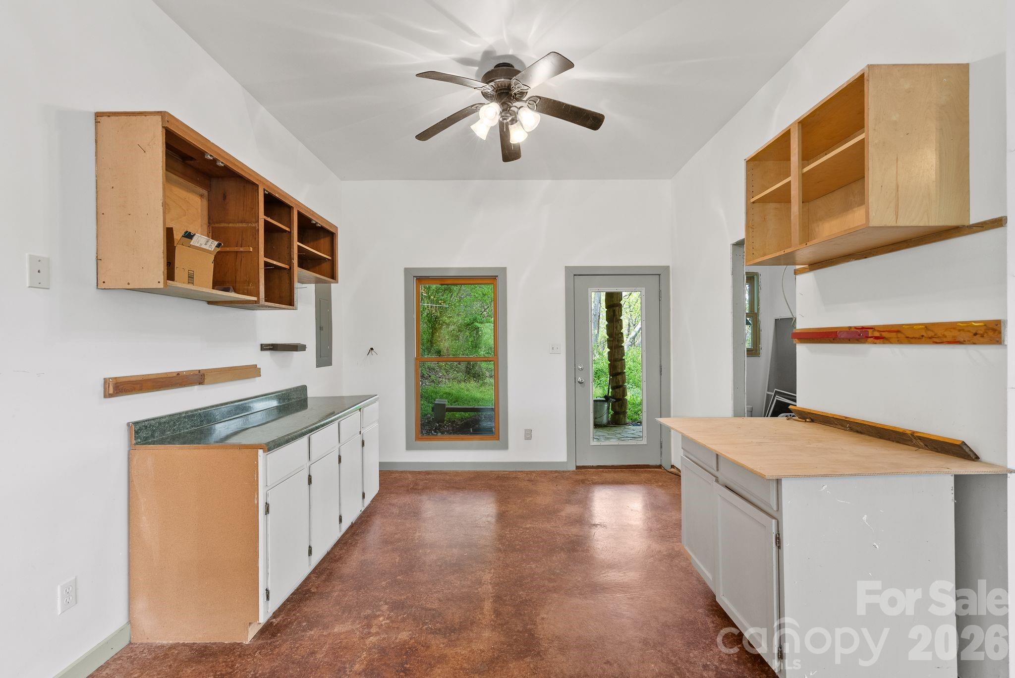310 Burr Ridge Marshall, NC 28753 - Photo 40 of 46