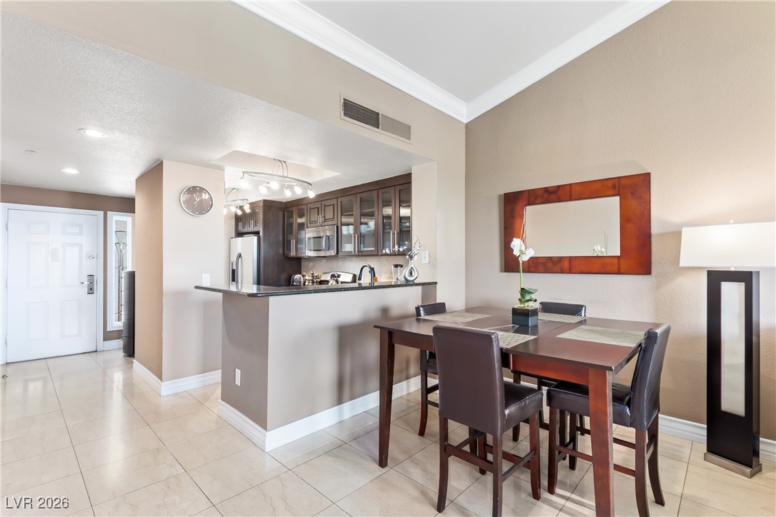 210 East Flamingo Road, Unit 425 Las Vegas, NV 89169 - Photo 5 of 24