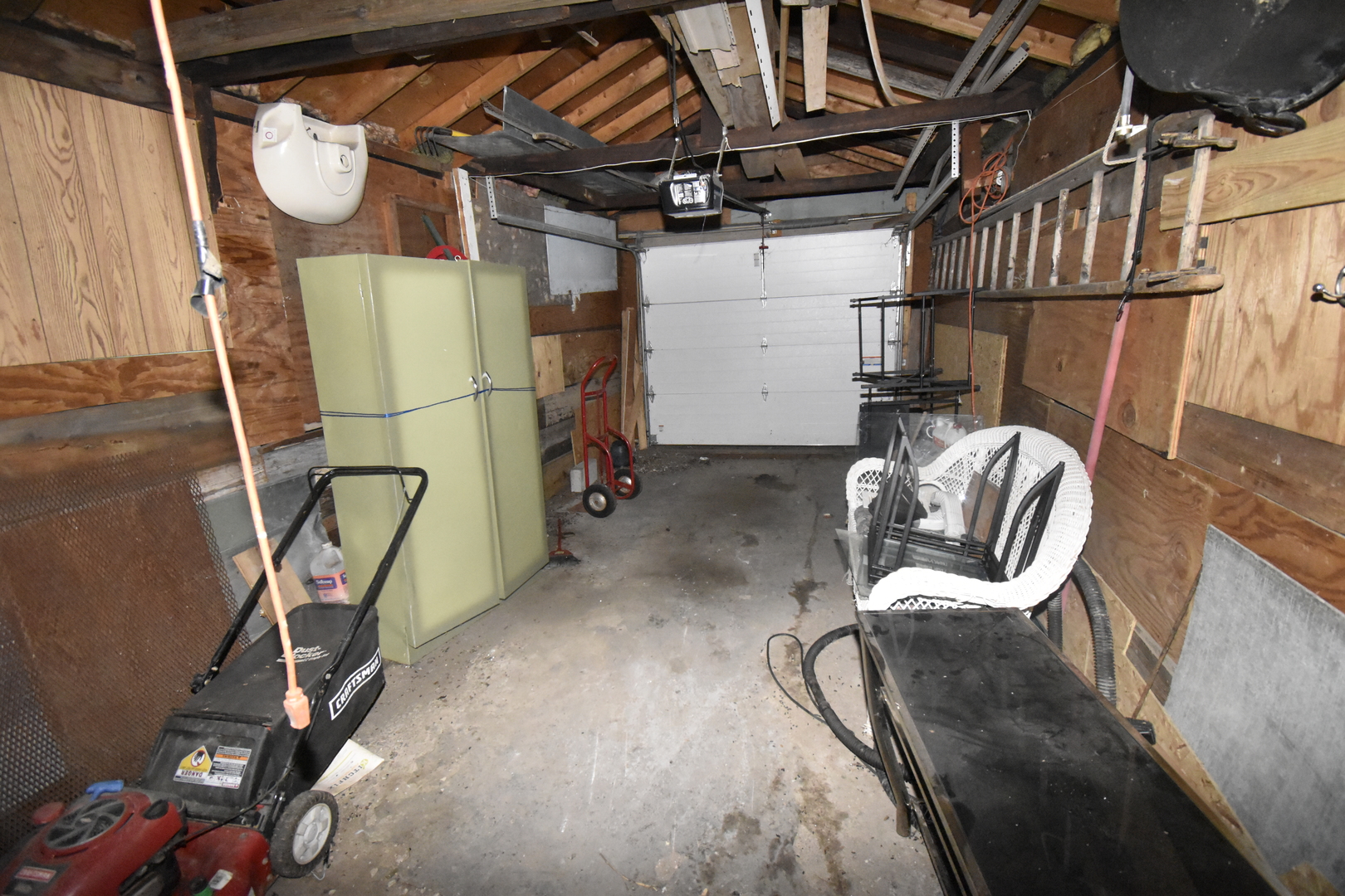 2448 South Homan Avenue, Unit 1 Chicago, IL 60623 - Photo 11 of 12 a view of a room with gym equipment