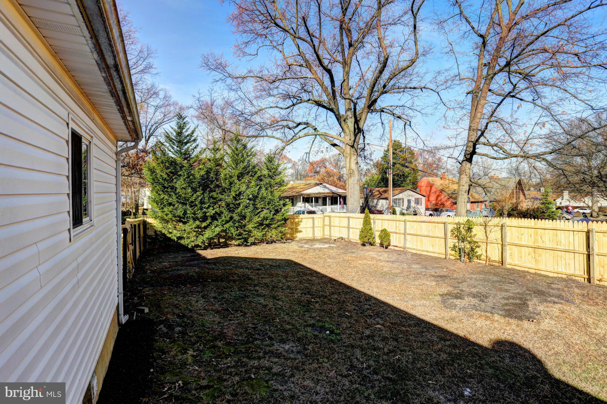 1154 Ridge Drive Pasadena, MD 21122 - Photo 19 of 29 Exterior (General)