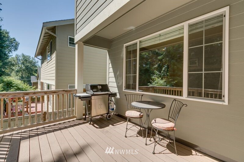 3602 232nd Street Southeast Bothell, WA 98021 - Photo 12 of 24