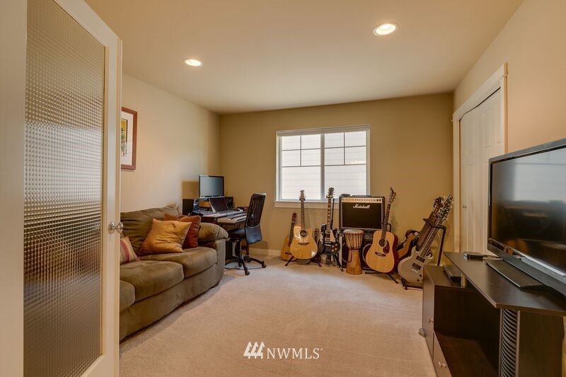 3602 232nd Street Southeast Bothell, WA 98021 - Photo 17 of 24
