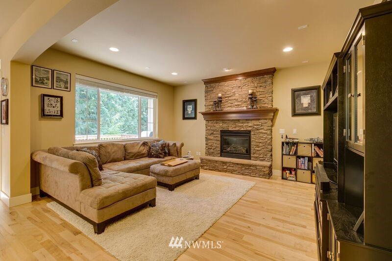 3602 232nd Street Southeast Bothell, WA 98021 - Photo 7 of 24