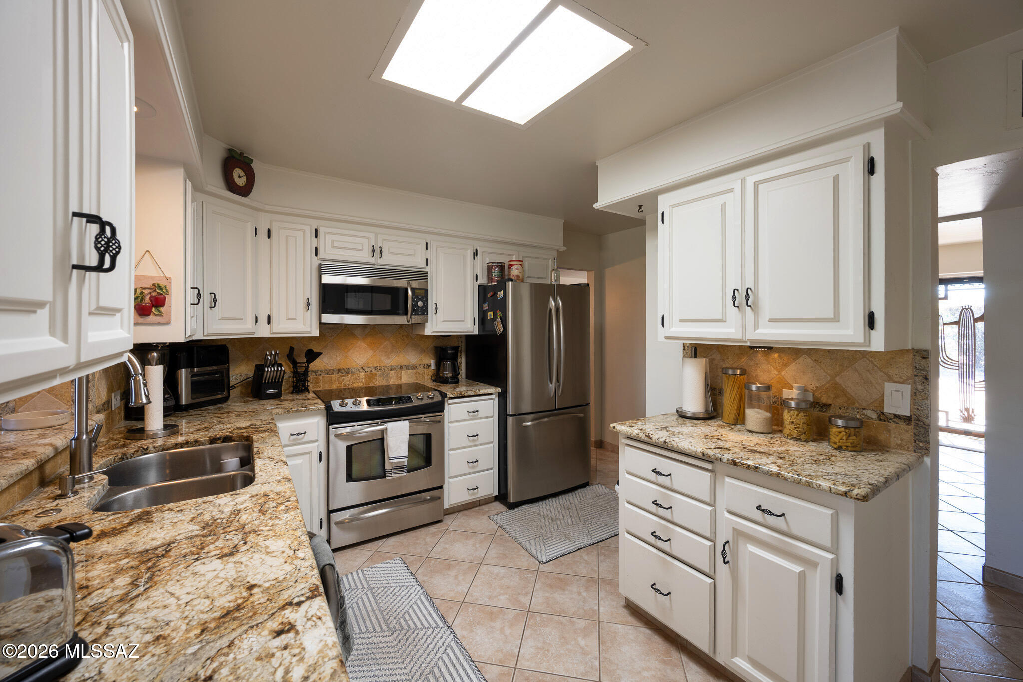 4075 East Fort Lowell Road Tucson, AZ 85712 - Photo 11 of 29 Gallery Image 11