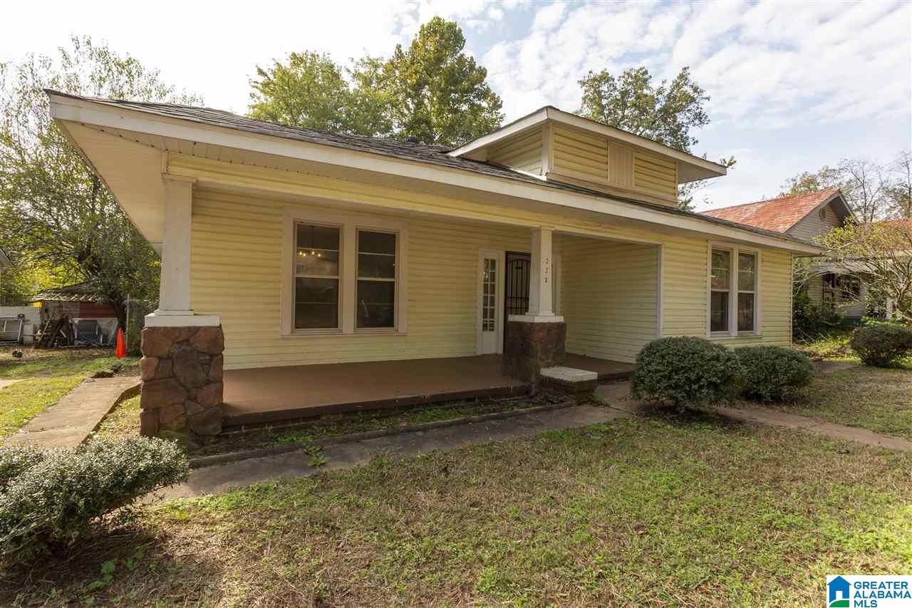 228 Center Street Bessemer, AL 35020 - Photo 3 of 23