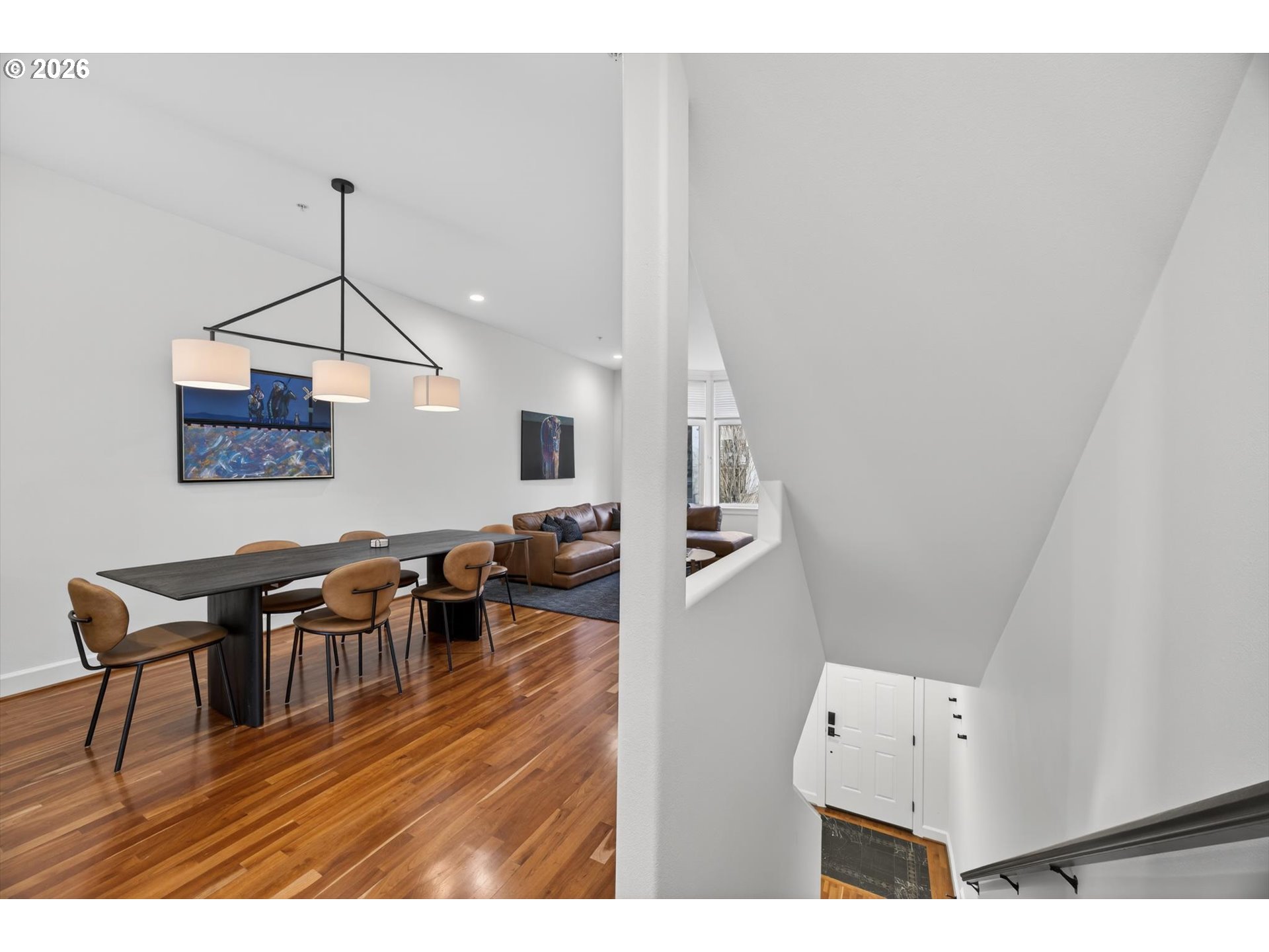 314 2nd Street Lake Oswego, OR 97034 - Photo 7 of 41 a living room with furniture