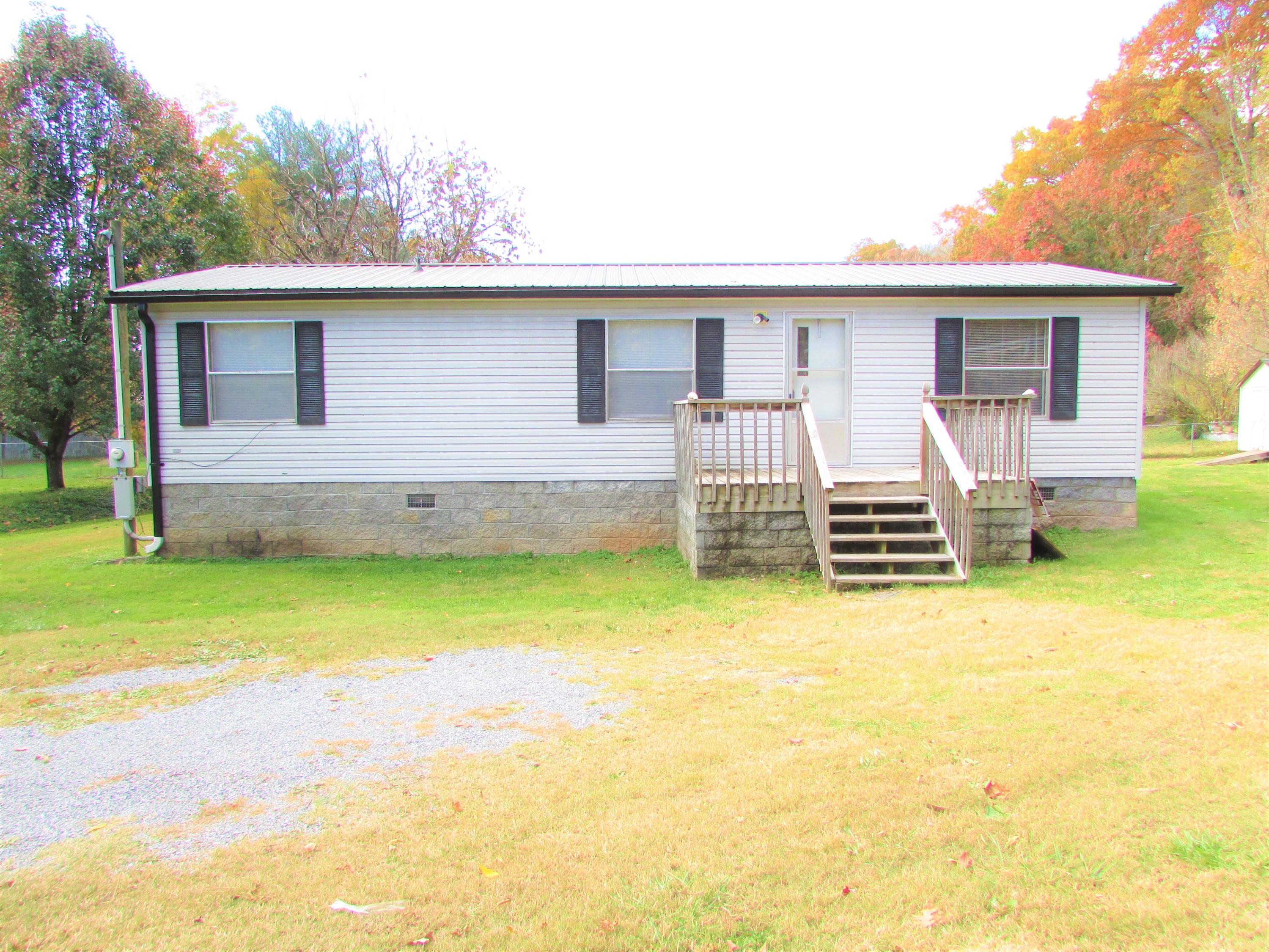 131 Fitzsimmons Hill Road Elizabethton, TN 37643 - Photo 1 of 28 131 Fitzsimmons Hill Road Elizabethton T