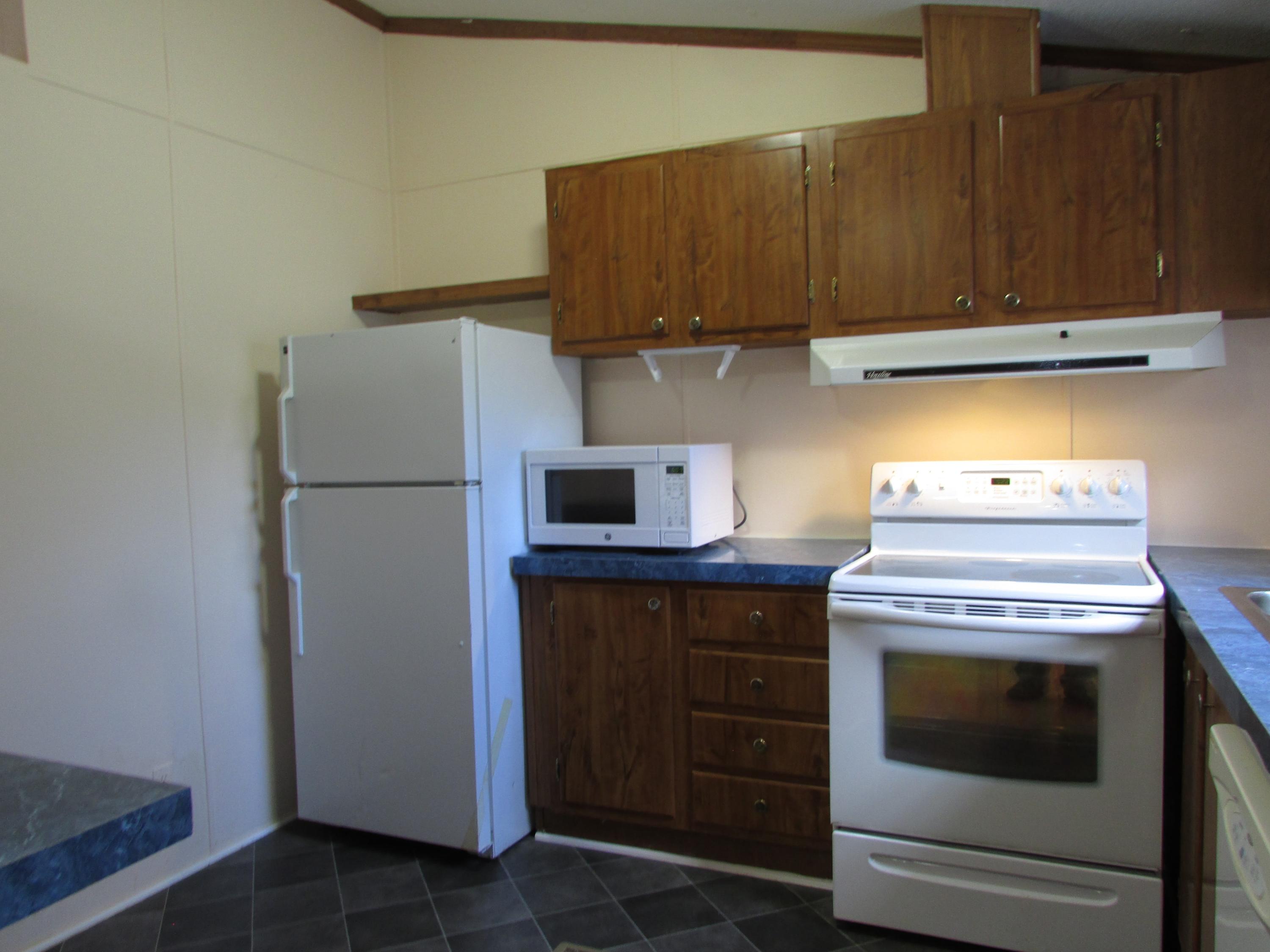 131 Fitzsimmons Hill Road Elizabethton, TN 37643 - Photo 9 of 28 131 Fitzsimmons Hill Road Elizabethton T