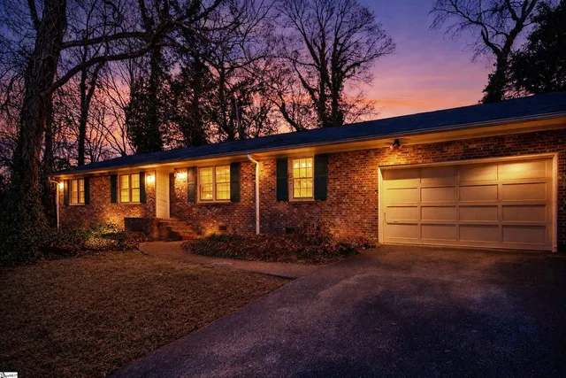 $245,000 | 4 Coatbridge Road, Greenville, SC 29615