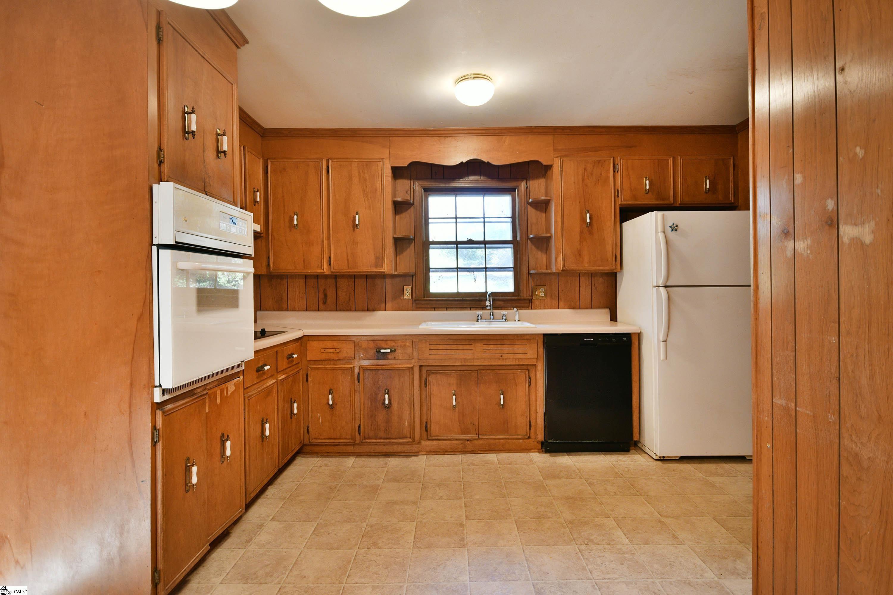 4 Coatbridge Road Greenville, SC 29615 - Photo 16 of 36