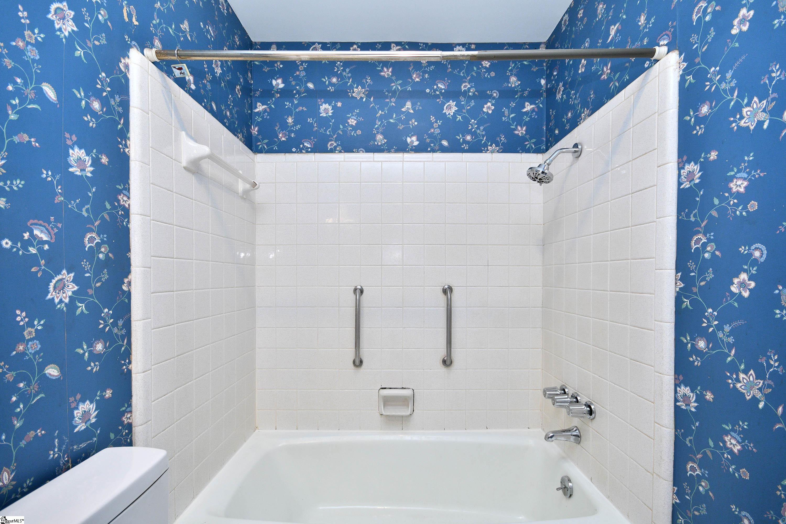 4 Coatbridge Road Greenville, SC 29615 - Photo 24 of 36