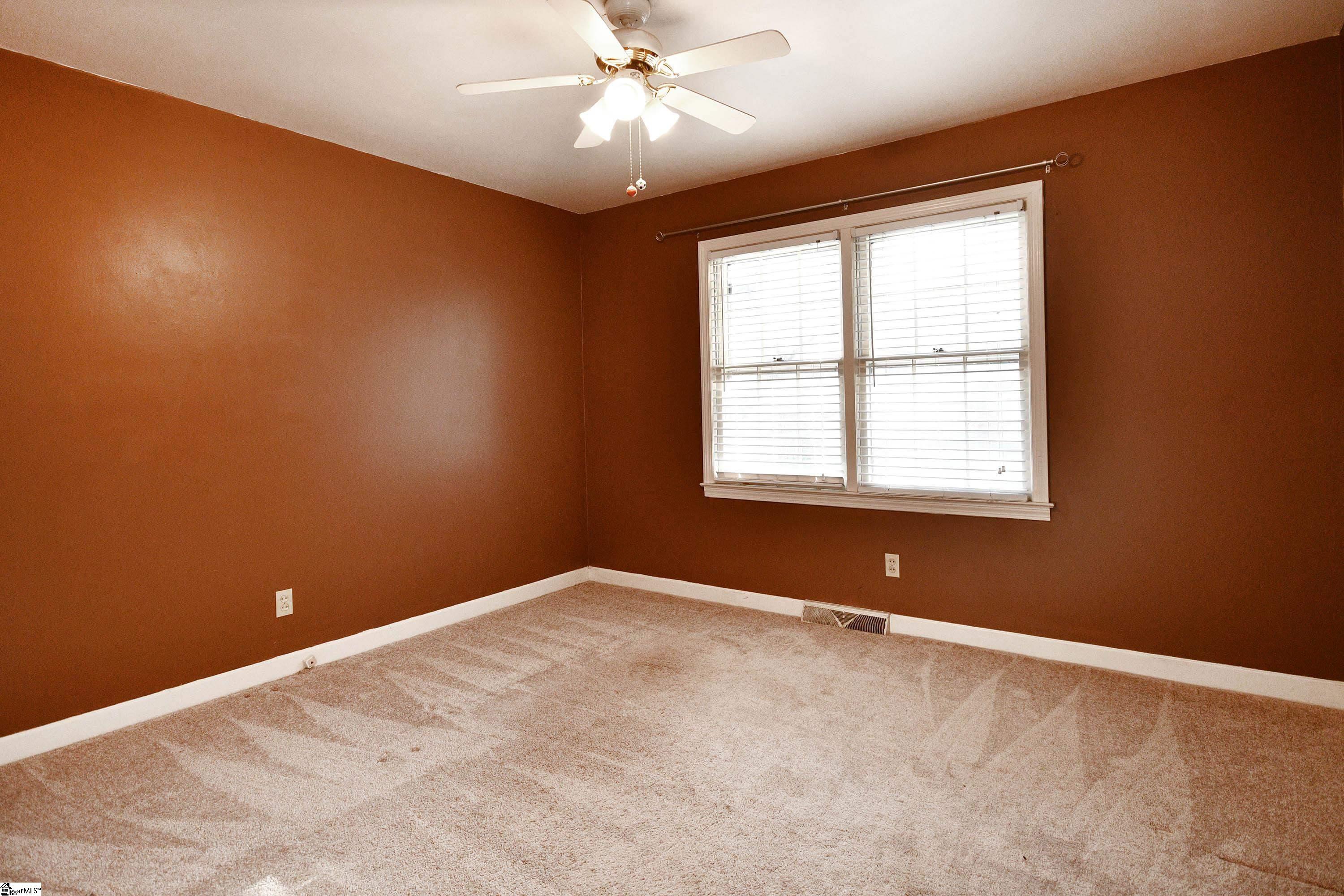 4 Coatbridge Road Greenville, SC 29615 - Photo 25 of 36