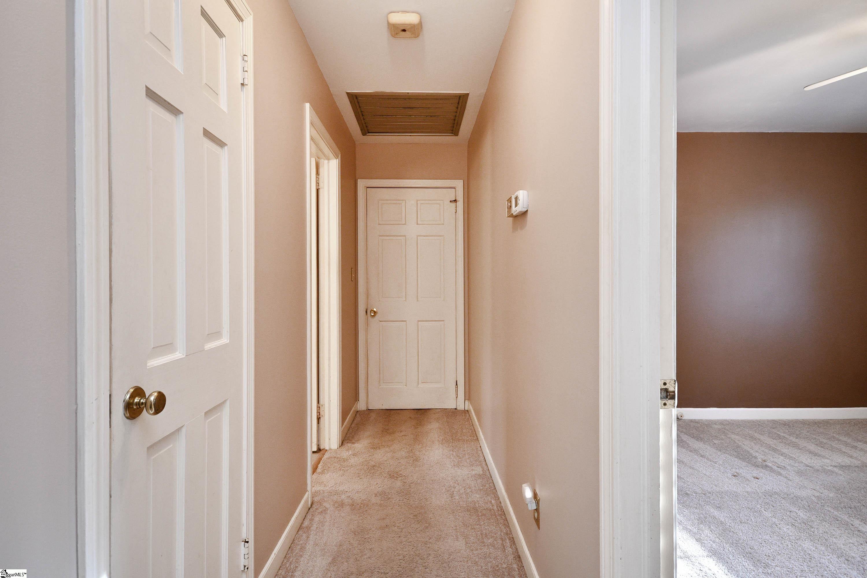 4 Coatbridge Road Greenville, SC 29615 - Photo 28 of 36