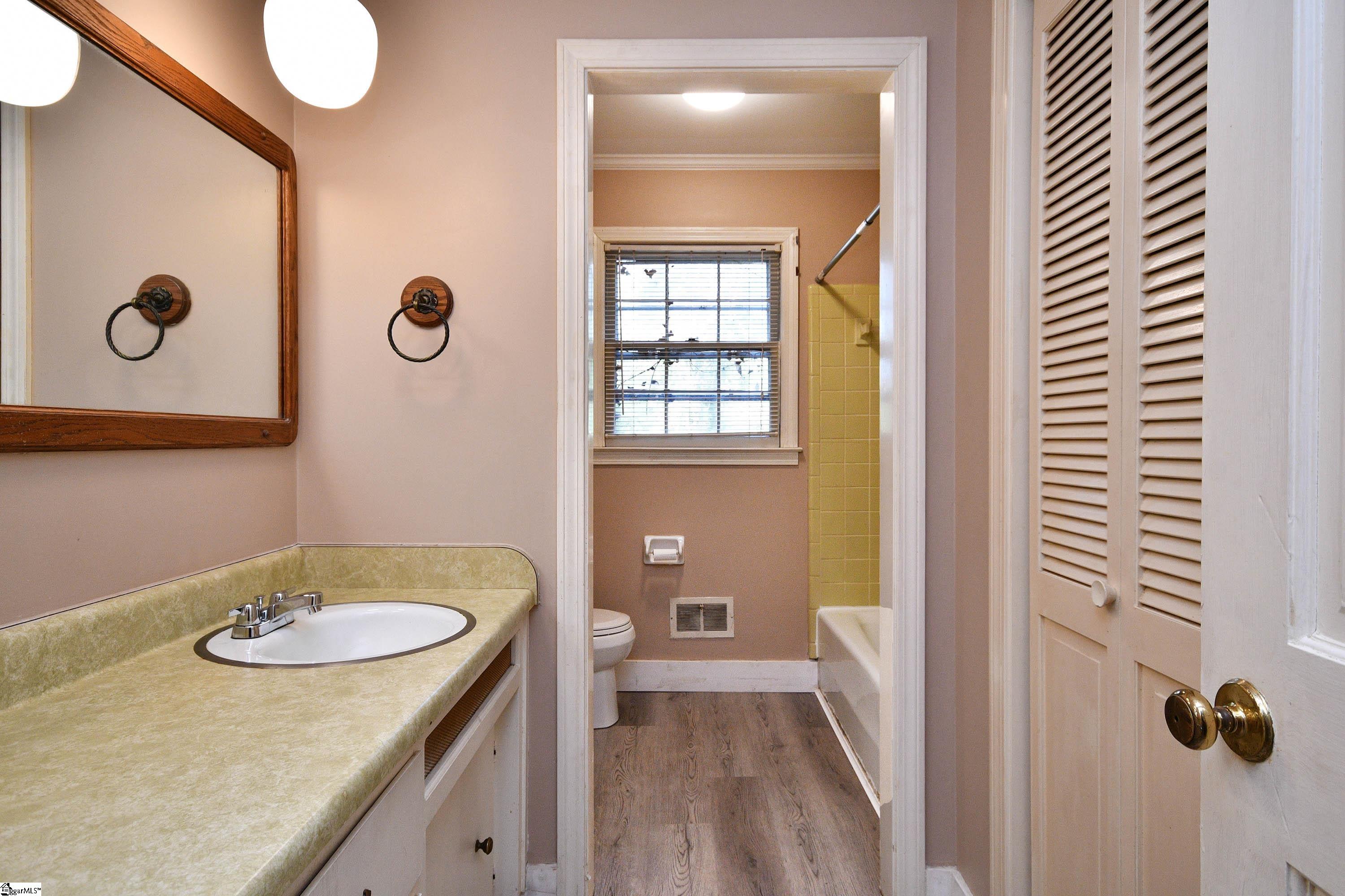 4 Coatbridge Road Greenville, SC 29615 - Photo 29 of 36