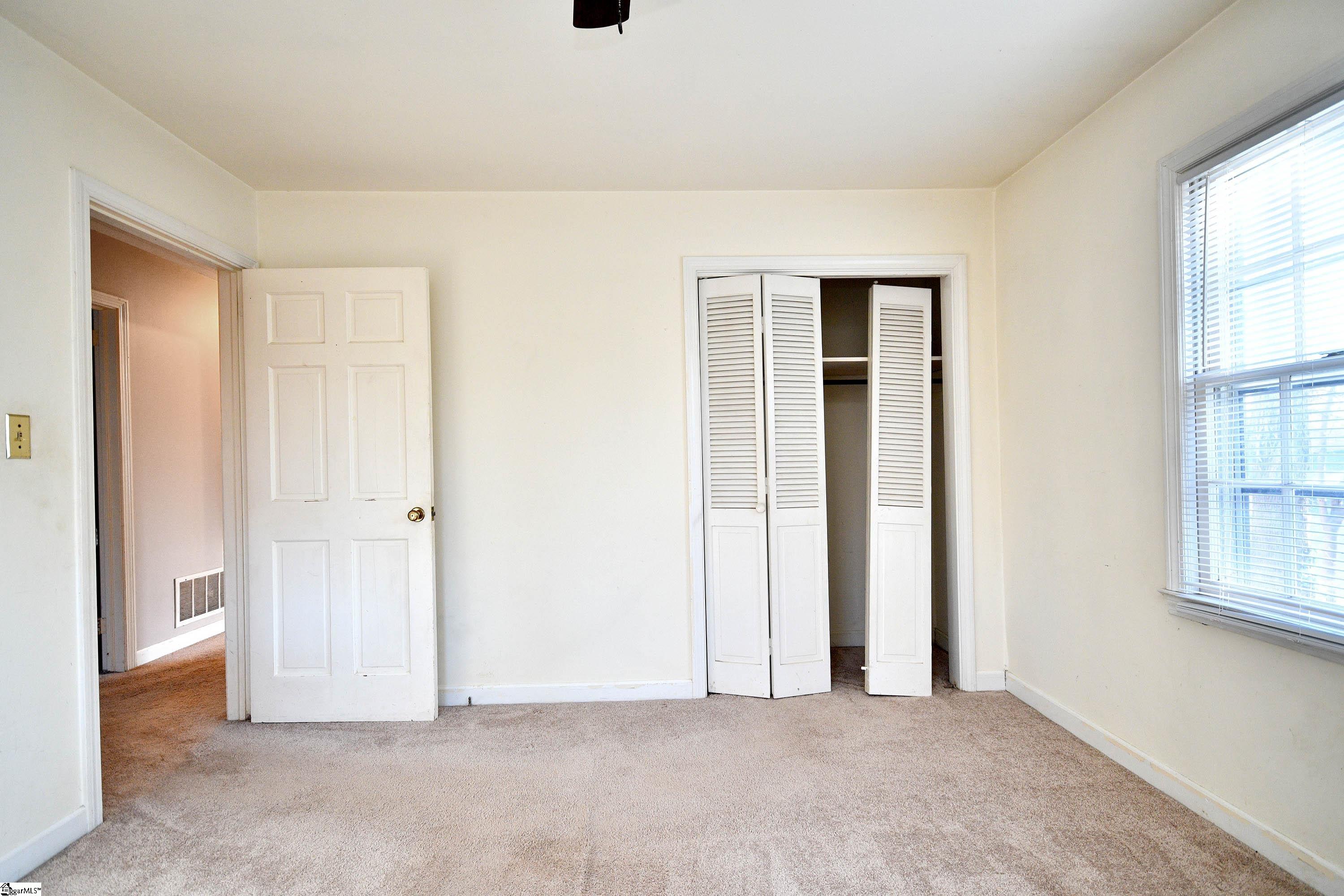 4 Coatbridge Road Greenville, SC 29615 - Photo 31 of 36