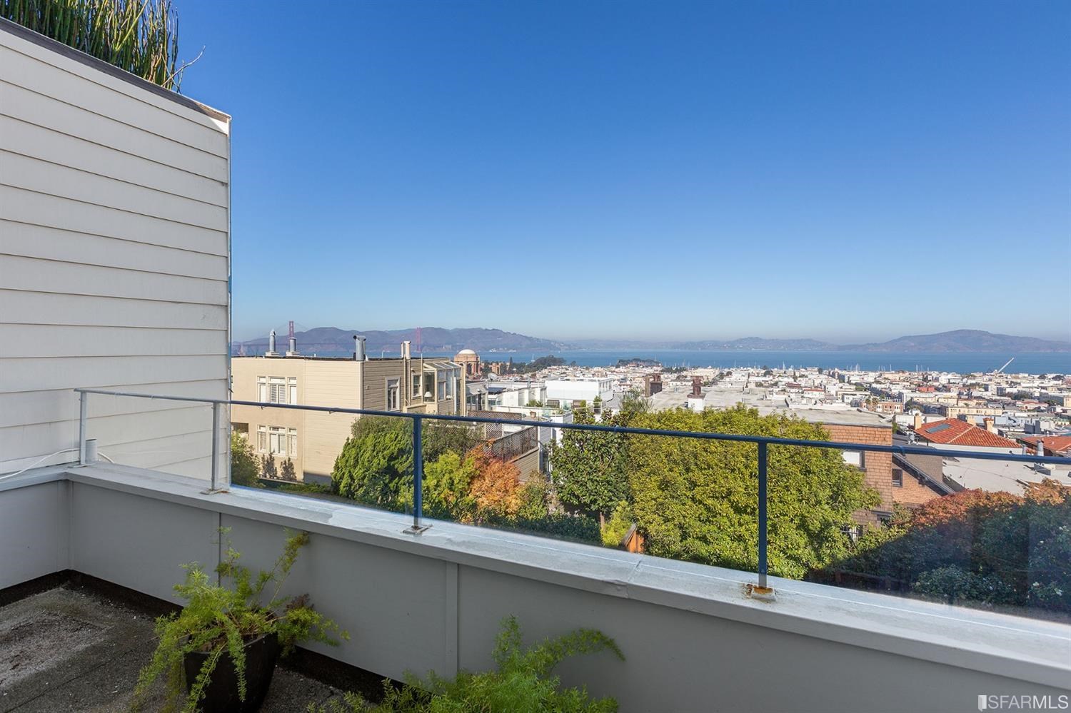 2526 Union Street San Francisco, CA 94123 - Photo 45 of 78 a view of a balcony next to a yard