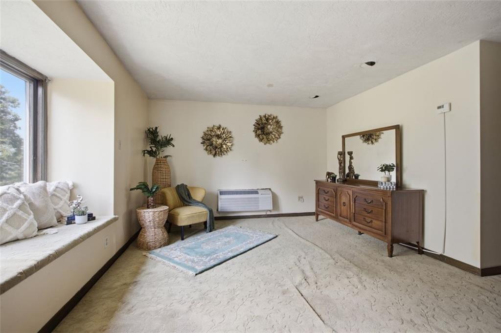 730 Greenlee Road Pittsburgh, PA 15227 - Photo 19 of 33 Gallery Image 19