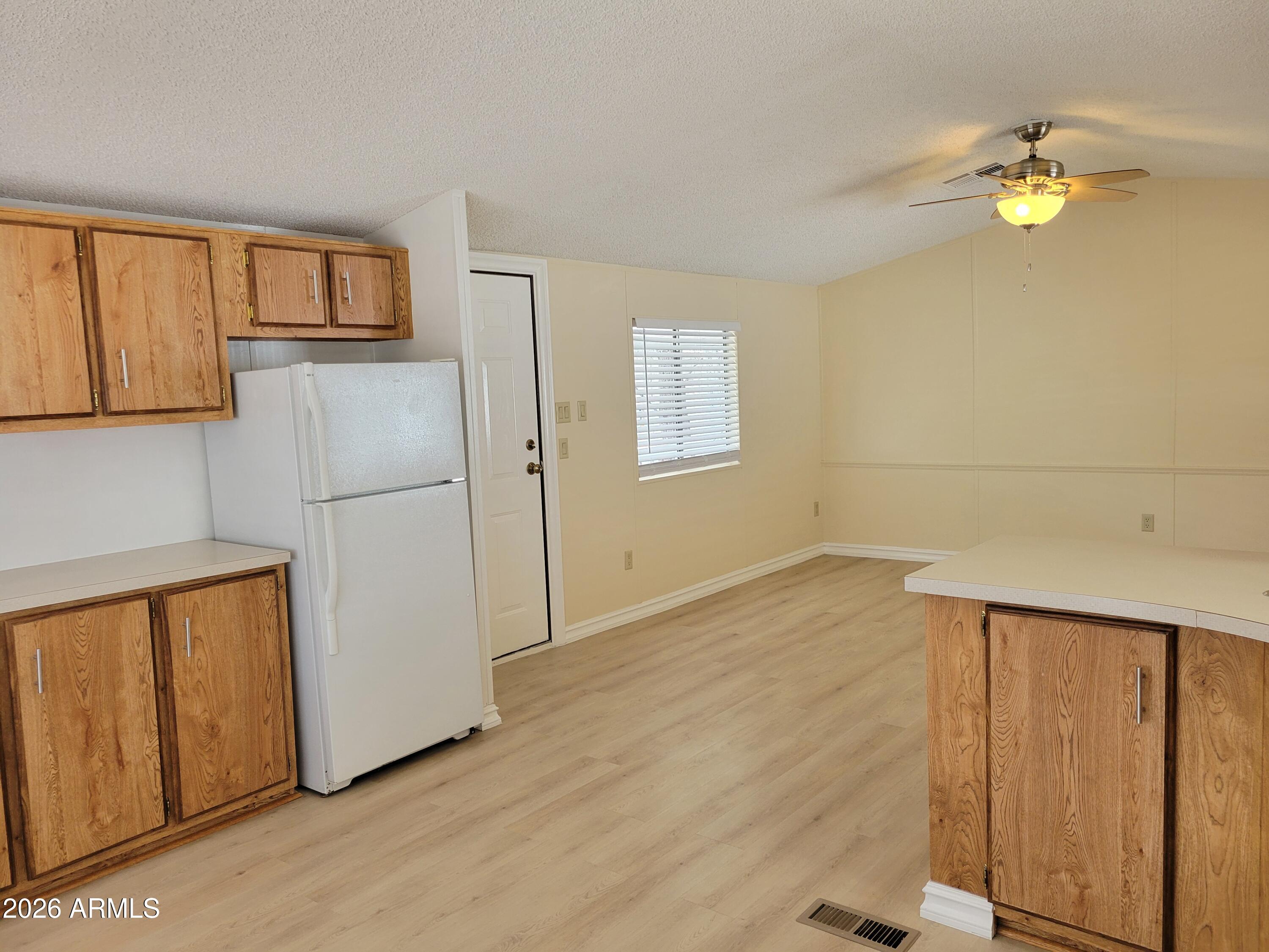 18026 North Cave Creek Road, Unit 125 Phoenix, AZ 85032 - Photo 7 of 20 1000135784