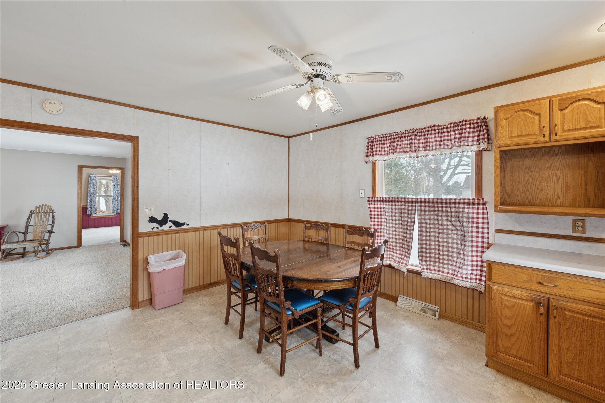 6307 North Watson Road Elsie, MI 48831 - Photo 13 of 53 13-6307-N-Watson-Rd-Elsie-MI-48831-Windo