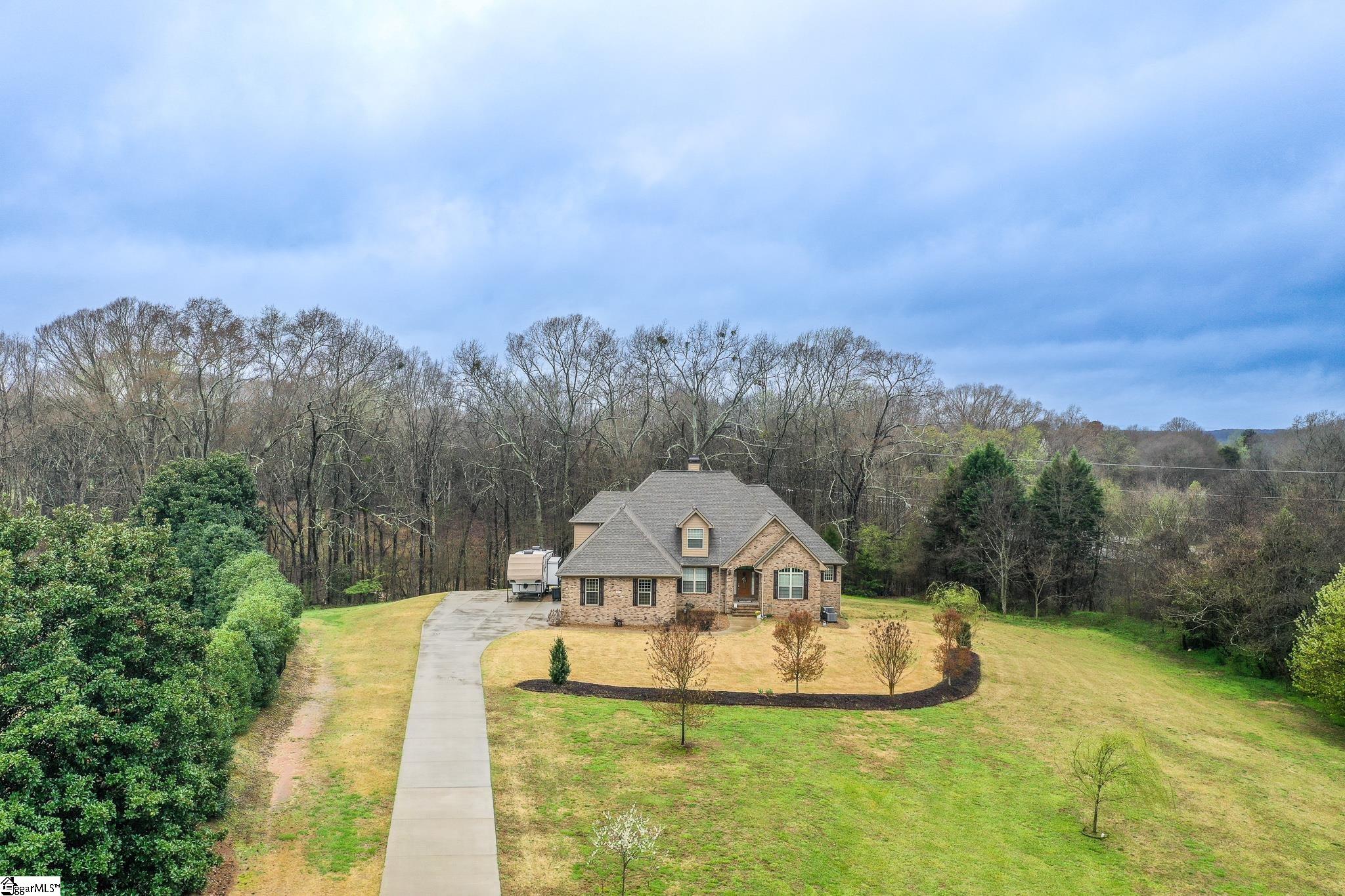 27 Hidden Falls Drive Anderson, SC 29621 - Photo 1 of 36 Gallery Image 1